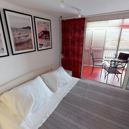 Number 5 Apartment Pakostane Bagian luar foto