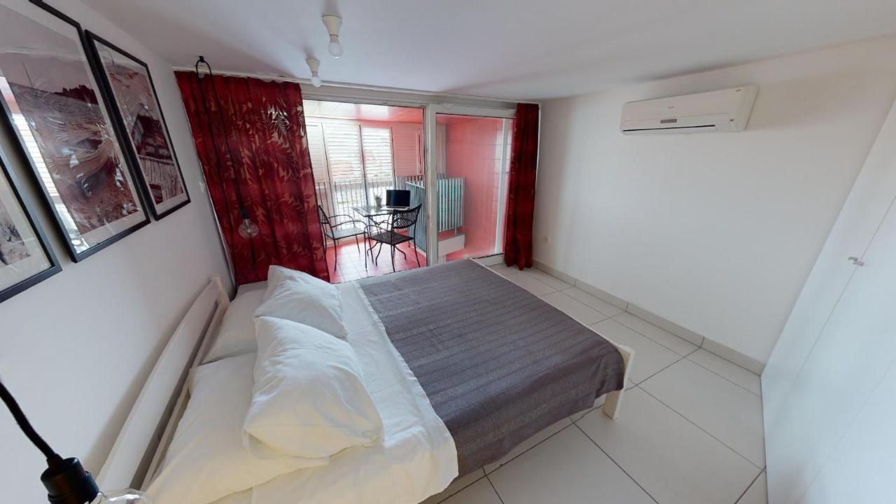 Number 5 Apartment Pakostane Bagian luar foto